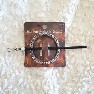 Hot Topic Sword Bun Pin